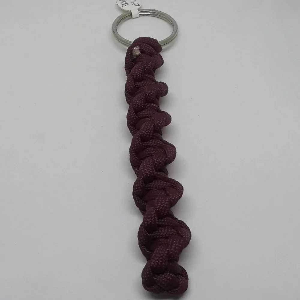 550 paracord keychain